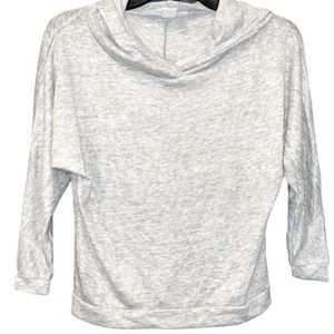 New Nordstroms B.P. Light Weight Heather Gray 3/4 Sleeve Shirt with Hood